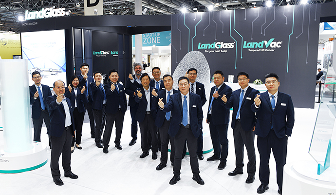 以智創(chuàng)新，揚(yáng)帆遠(yuǎn)航 | 德國(guó)glasstec2024國(guó)際玻璃技術(shù)展覽會(huì)圓滿收官！